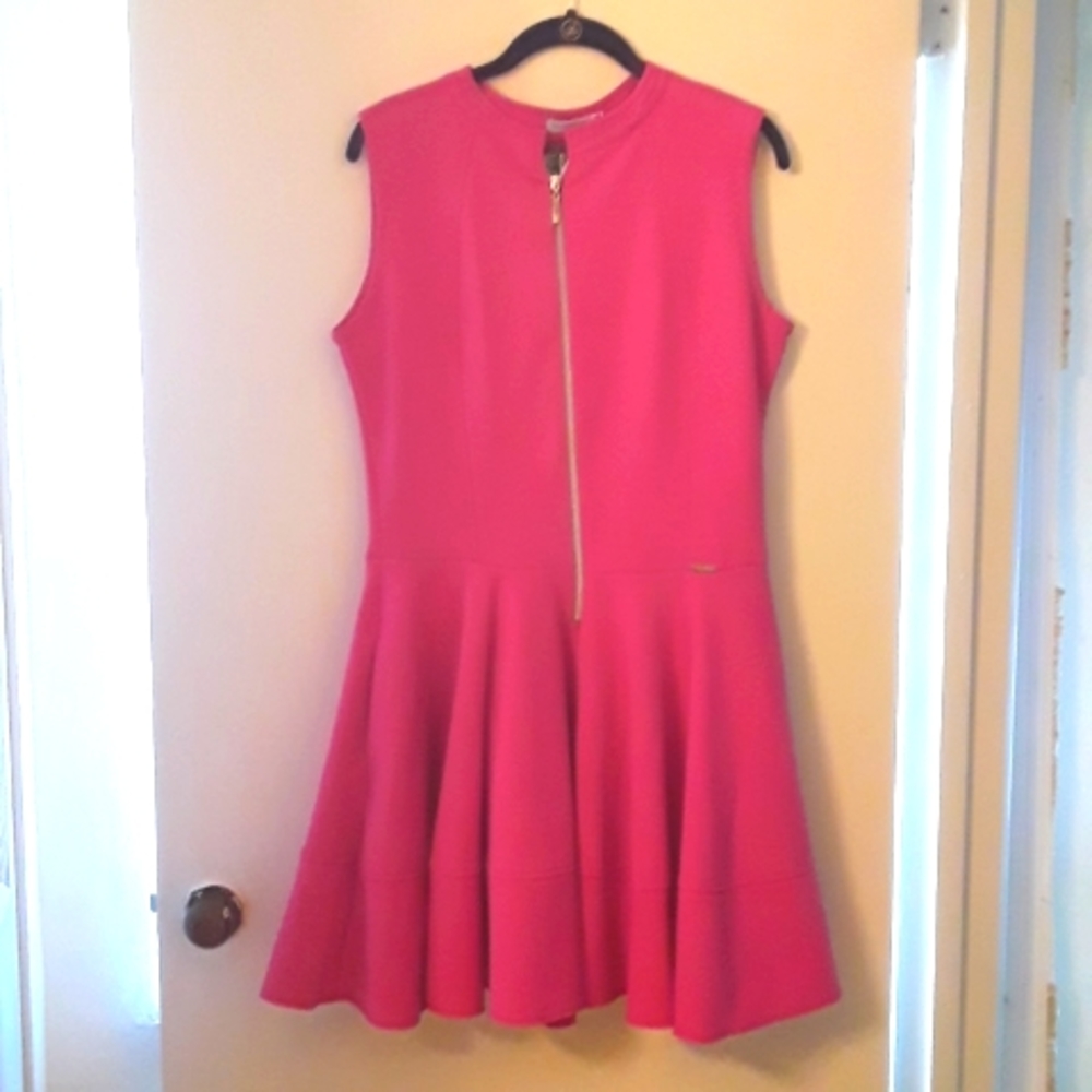 Pink dress